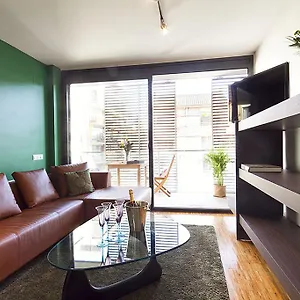- Sarria Near Center Apartment