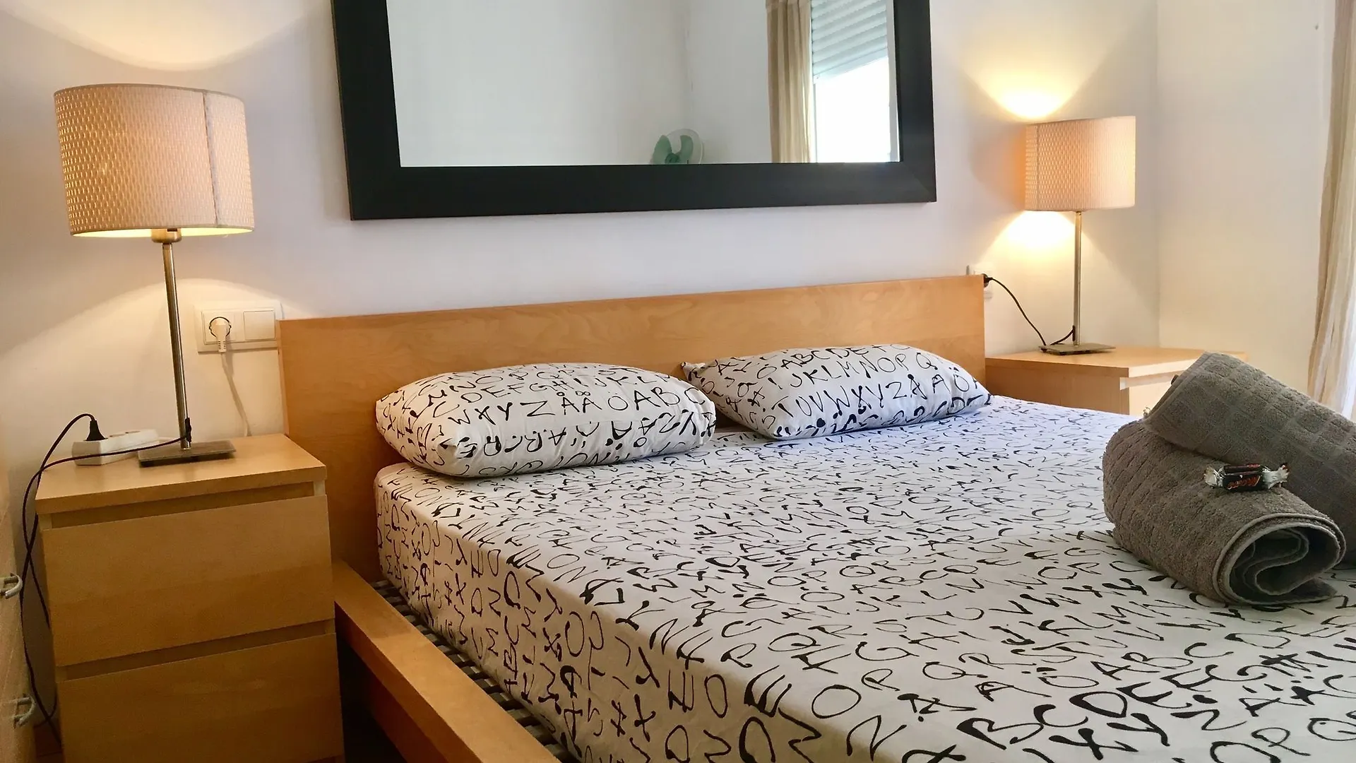 Sants Apartment With Terrace Barcelona Spain