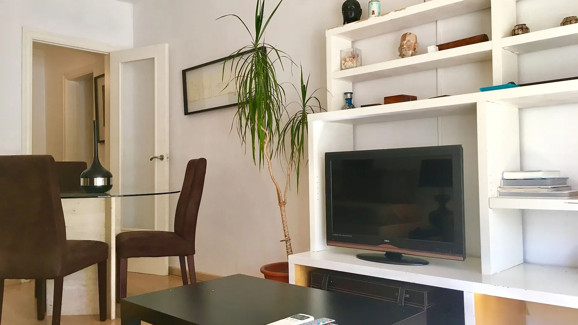 Sants Apartment With Terrace Barcelona